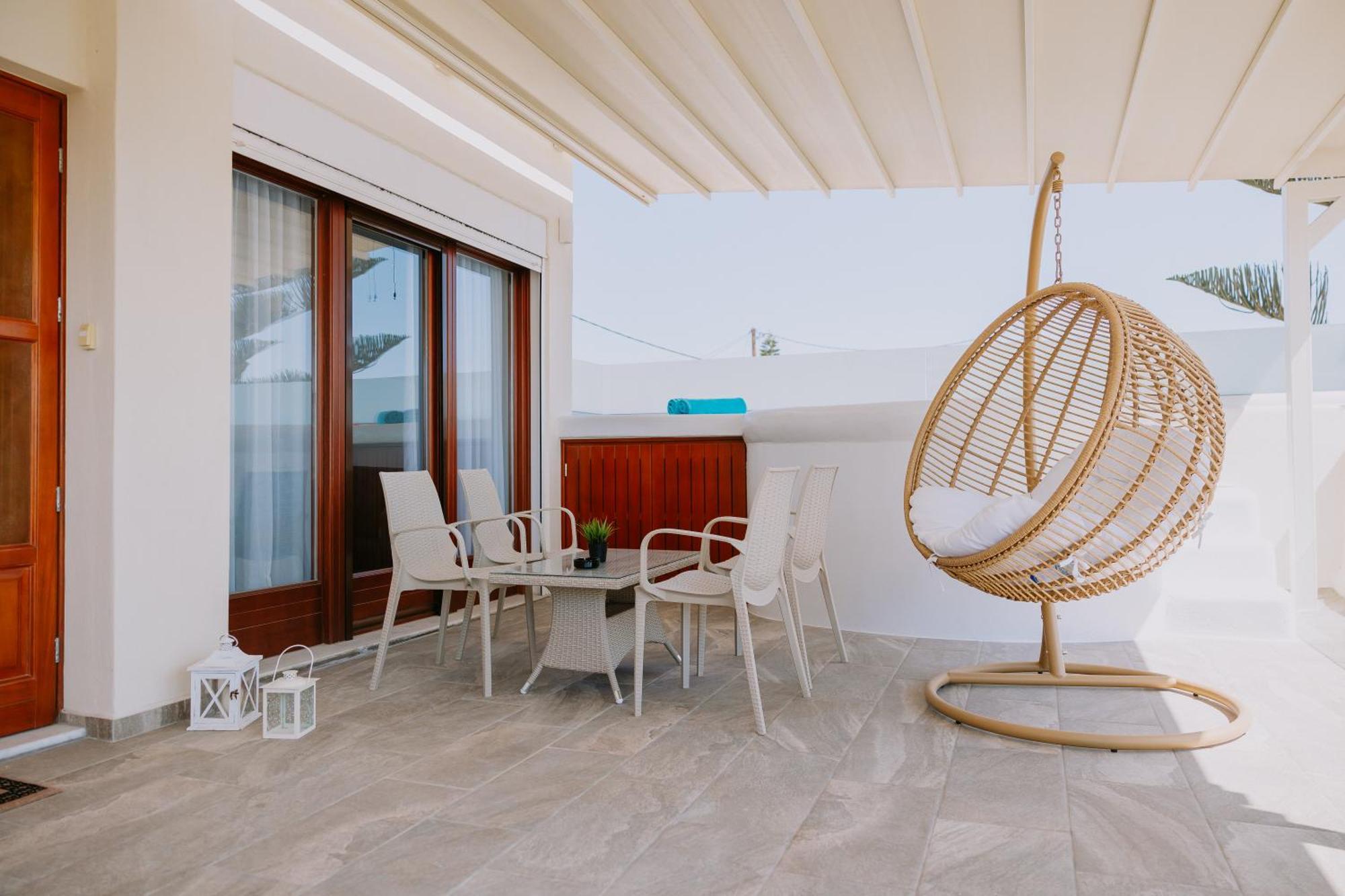 Sun Stories Suites Vothon Exterior photo
